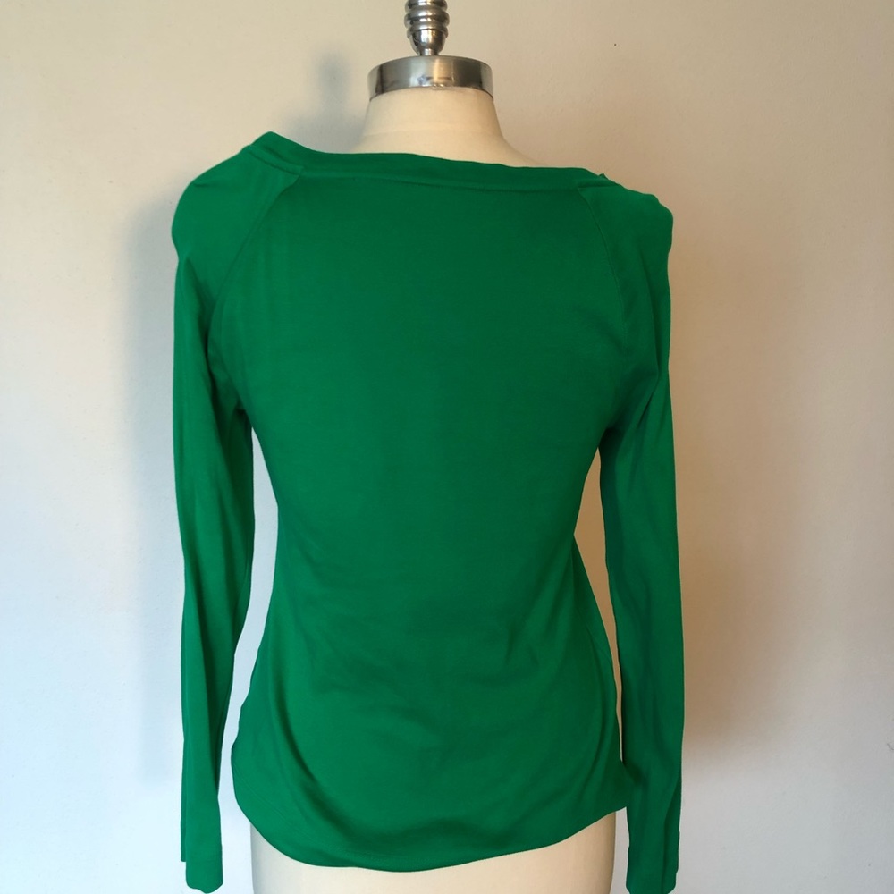 womens green shirt